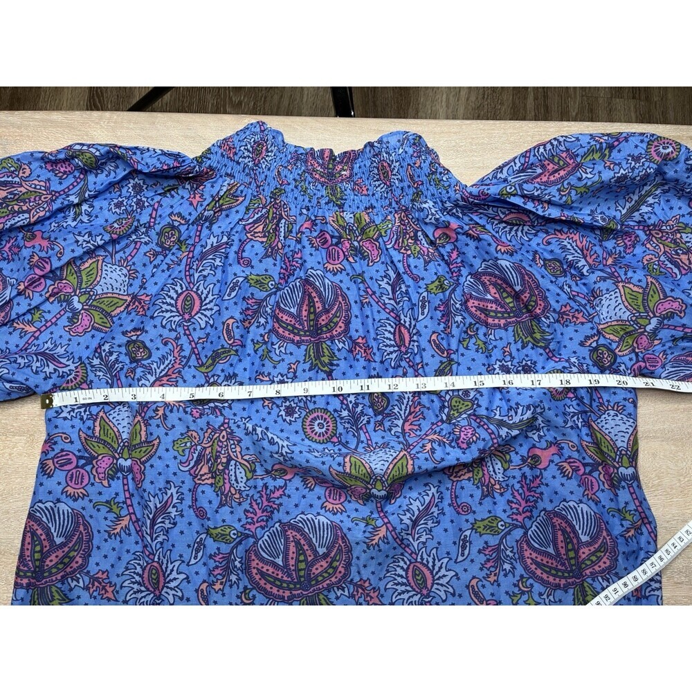 Roller Rabbit Blue Amanda Star Ansley Top Size Large Short Sleeve Mockneck - Picture 4 of 7